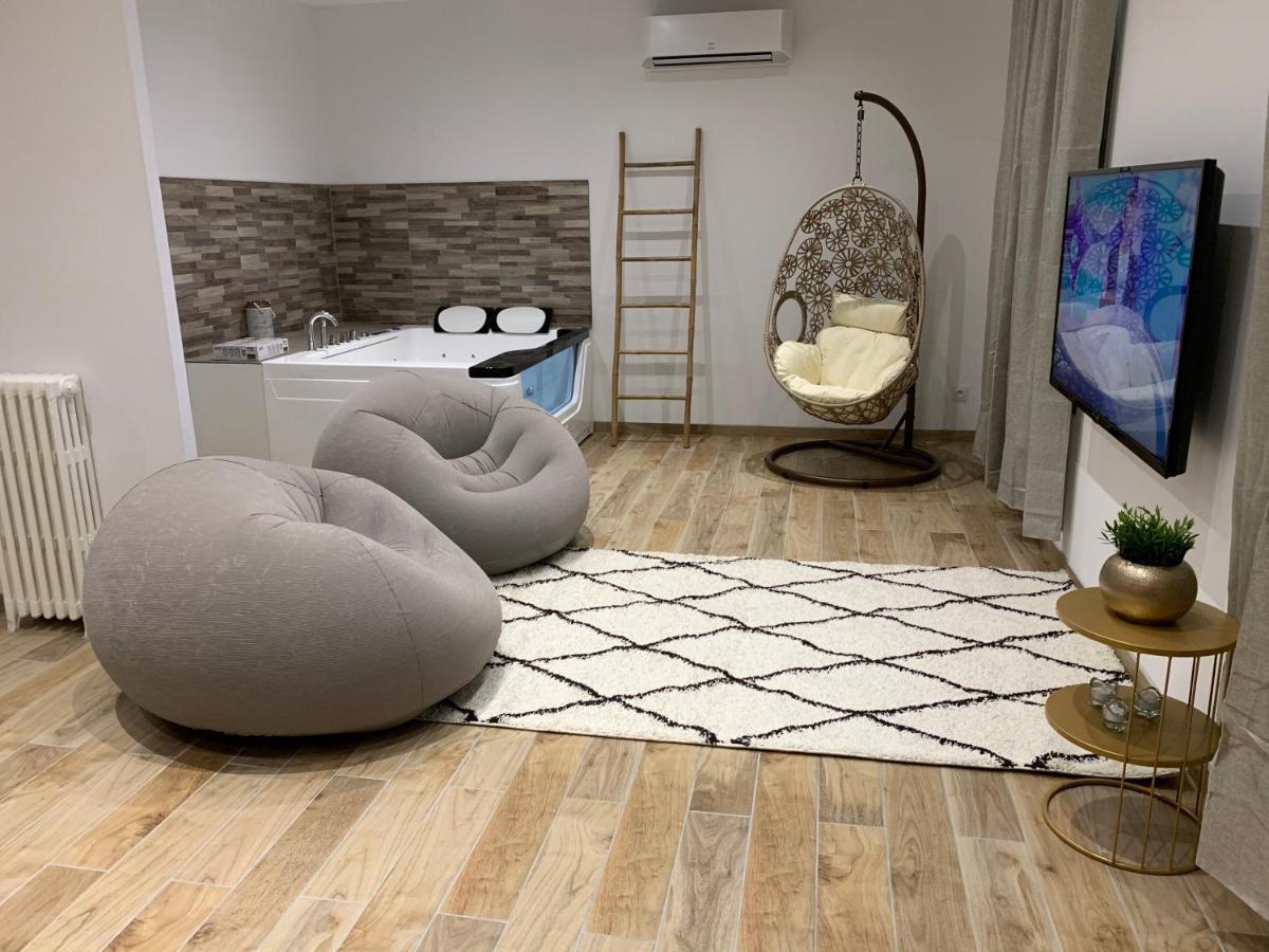 Appartement Cosy Jacuzzy Luxe Gare De Tulon Zewnętrze zdjęcie