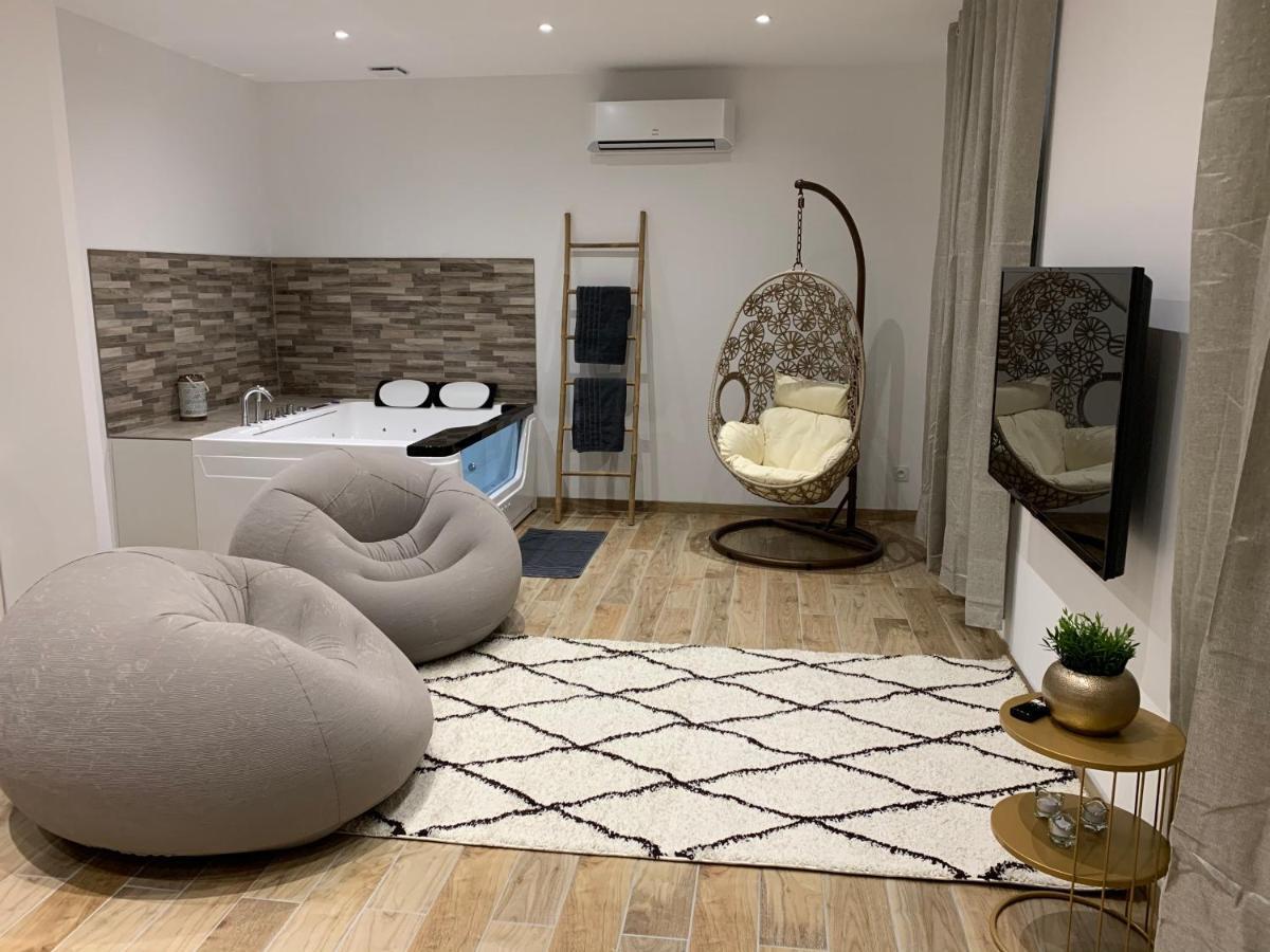 Appartement Cosy Jacuzzy Luxe Gare De Tulon Zewnętrze zdjęcie